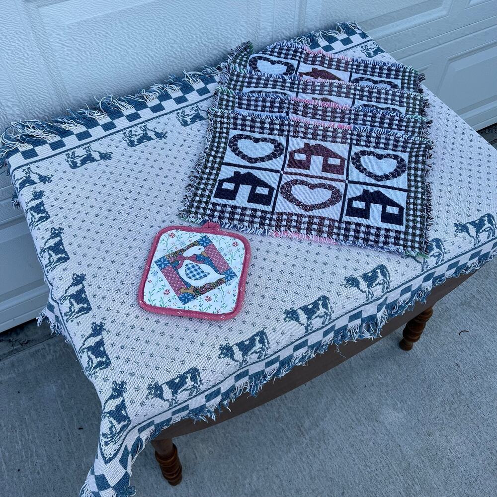 Country Kitchen Cow Goose Woven Table Cloth Place Matts Pot Holder Granny Core